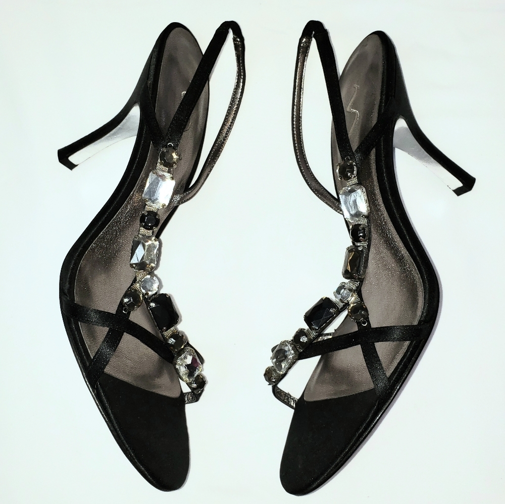 NEW!! Nina black strappy jewelled heels size 11
